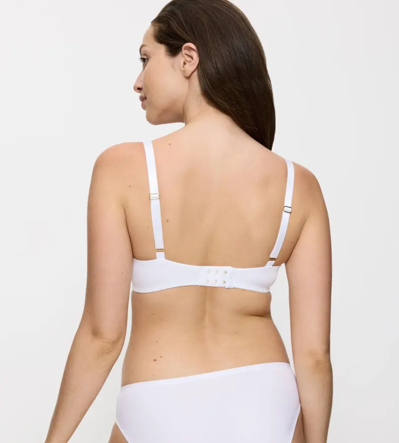 Triumph Body Make-Up Essentials WP