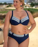 Bahama 12102673 420412