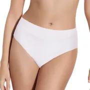 Selene Maribel slip